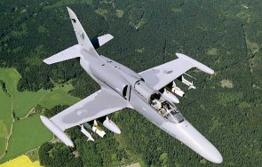 премиерът чехия категоричен дава бойни самолети украйна