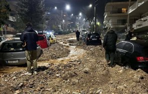 смърт разруха наводненията гърция взеха жертви видео