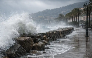мощна буря връхлетя сицилия видео