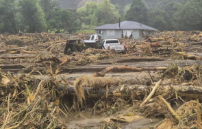 свлачище помете къмпинг нова зеландия загинали видео