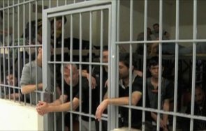 затворите гърция препълнени 123 капацитета