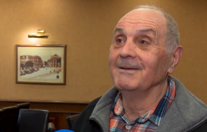 дълголетният служител община варна