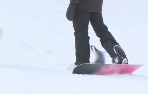сноубордистка загина закачи ски лифт