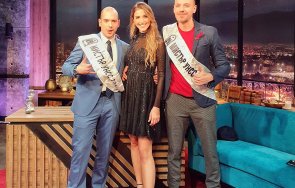 синът алекс дани празнува двама бащи две майки