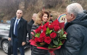 президентът йотова горещи подробности новия служебен премиер разкри казала очи кандидатите