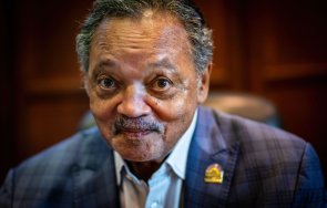 почина пастор джеси джeксън активистът граждански права сащ