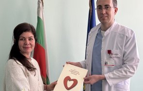 художничка дари средства изложба болницата спасила детето