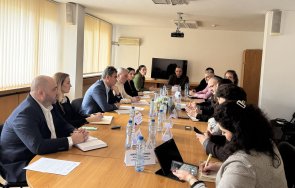 кзк включва търговията плодове зеленчуци секторния анализ храни