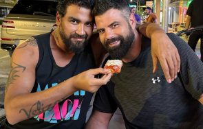 съпругът азис американски хирург чист нашенец