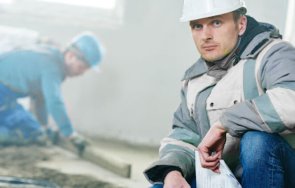 хванаха 3688 души работят без трудов договор