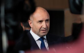 радев една разрушителна война близкия изток огромна заплаха международния мир