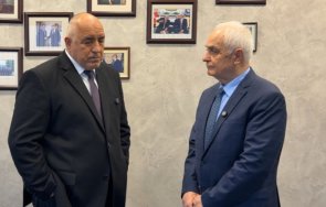 извънредно пик борисов среща военния министър запрянов живо