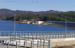 изпускат вода язовир луда яна