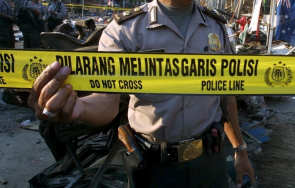 зловещо украинец бил отвлечен измъчван разчленен остров бали