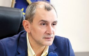 мрежата гръмна заради скандално изказване здравния министър повечето сме бисексуални оргазмът задължителен