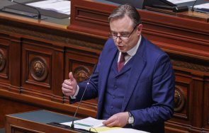 белгийският премиер предложи европа преговори русия