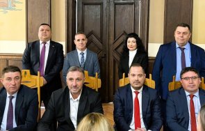 дпс регистрира листата мир бургас водач калин стоянов