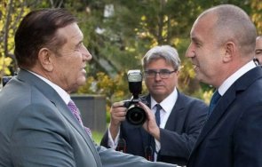 разпореди безобразие олигархът николай вълканов снима видния прогресист борец олигархията радев