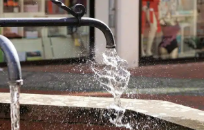 кратък душ мийте колите кипър водна криза