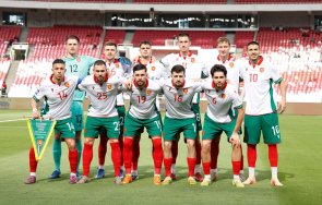 дадоха почивка националите заради жегата индонезия