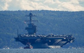 самолетоносачът джералд форд акостира ремонт хърватия