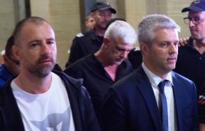 отвори парашутът аверчето благо коцев йордан кателиев бръкне 000 евро гаранцията