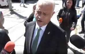 горещо пик вътрешният министър мълчи кръга яхтата дечев емо узото глътна езика въпрос теди еврото видео