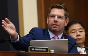 обвиниха американски конгресмен сексуално посегателство жени