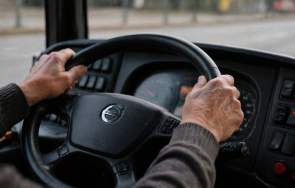 опасно шофиране годишен мъж задигна автобус свищов