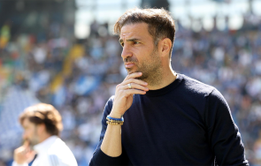 големи амбиции любопитен треньорски дуел лаго комо