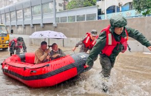 големи наводнения южен китай доведоха евакуацията 200 жители