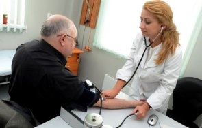 тревожно близо сто българите без достъп медицинска помощ