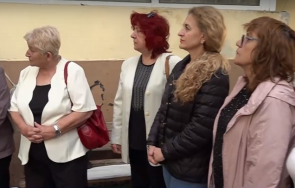 лекари медицински служители родилен дом весела пловдив излязоха протест