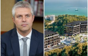 благомир коцев спи дълбок сън носа изникна цял незаконен град 104 сгради