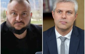 писател бесен наглостта благо коцев кметът спасява кожата лелките розови коси децата поколението обеци носа поглъщат помия безкритично