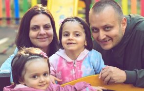 зов помощ годишната ния страда рядко генетично заболяване kcnq2 нуждае скъпоструваща терапия