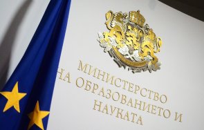 мон преведе сметките държавните училища млн евро
