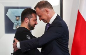 трима бивши украински президенти връщат полските ордени знак протест