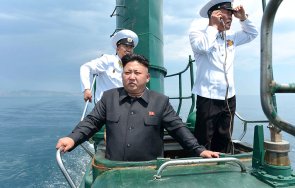 ким чен северна корея строи два военни кораба годишно следващите пет години