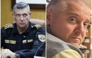 кандев картофа били толкова близки бяха влезли ергенът щеше френска целувка размяна рози първата рекламна пауза