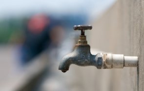 разгара лятото 500 души воден режим нас