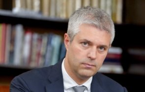 скандално мутри благо коцев гонят майки деца
