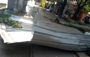 ураганен вятър причини сериозни щети северна македония
