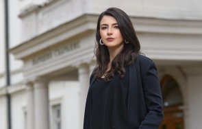 такова унижение лена скоро беше преживявала
