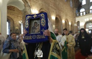 хавайската икона пресвета богородица удължава престоя софия