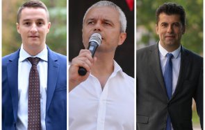 уикенда среща костадинов флирт възраждане подплили скандал ппдб божанков разказа сблъсък кирил петков