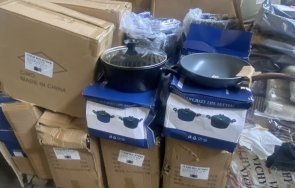 митничари задържаха близо 5500 маркови стоки контейнер китай варна