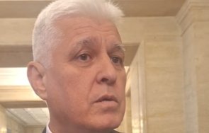 извънредно пик военният министър димитър стоянов скочи остро опозицията български политици подпомагат хибридната операция иран