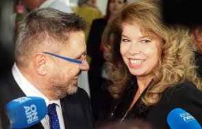 тайнствена загадка виден член герб влиза инициативния комитет илияна йотова кирил вълчев