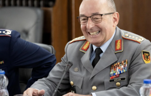 германският генерал карстен бройер избран председател военния комитет нато